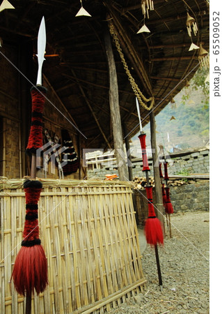 ナガランド　ホーンビルフェスティバル 65509052