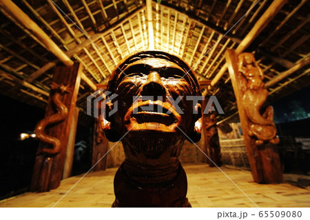 ナガランド　ホーンビルフェスティバル 65509080