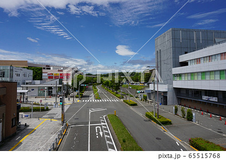 京王線　若葉台駅　駅前の通り 65515768