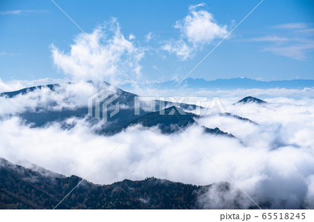 《長野県》志賀高原の大雲海・横手山ドライブインより 65518245