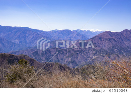 【山梨県】春の身延山ロープウェイ 北側展望台からの眺望 【山梨県】春の身延山ロープウェイ 北側展望台からの眺望 65519043