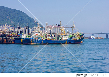 Fishing ships in the raid. 65519278