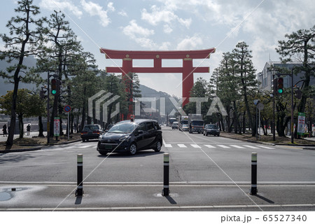 京都・平安神宮　大鳥居 65527340