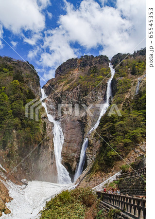富山県/ 称名滝とハンノキ滝 65545353