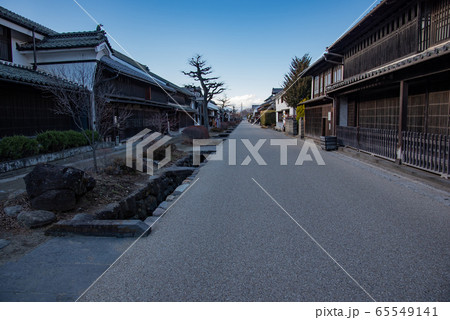 長野県　東御市　海野宿の町並み　袖うだつ 65549141