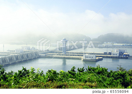 Nampho Dam, river Tedongan, Nampho, North Korea Nampho Dam, river Tedongan, Nampho, North Korea 65556094