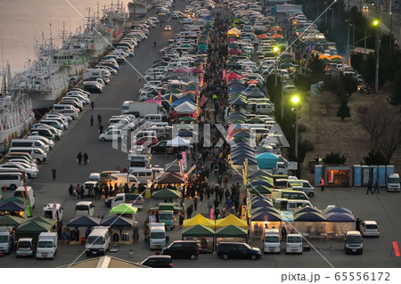 八戸朝市 - 館鼻岸壁朝市 65556172