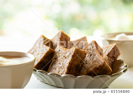 黒糖胡桃パン デニッシュ 菓子パン 65556890