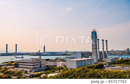 日本の横浜都市景観 扇島パワーステーションなどを望む 日本の横浜都市景観 扇島パワーステーションなどを望む 65557762