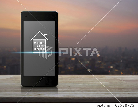 Business social distancing online concept 65558775