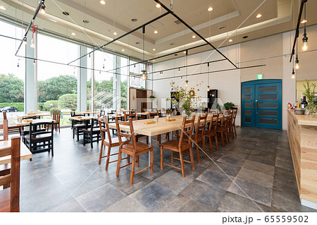 レストラン　カフェ　人無し 65559502