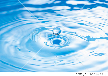 水滴の波紋 水滴の波紋 65562442