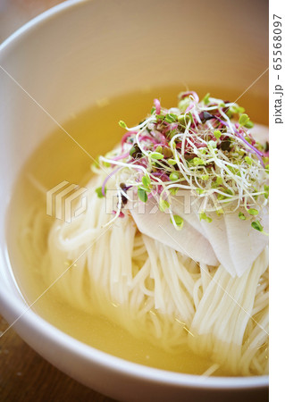韓国の素麺 ククス グクスの写真素材