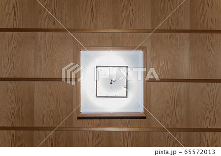 和室の照明（日本の伝統建築イメージ） 65572013