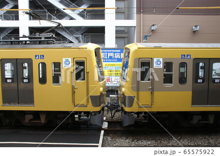 所沢駅側線に留置中の新101系 65575922