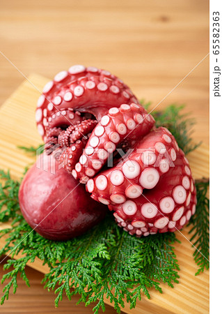 茹でタコ 茹でタコ 65582363