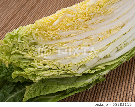 カットした白菜 カットした白菜 65583119