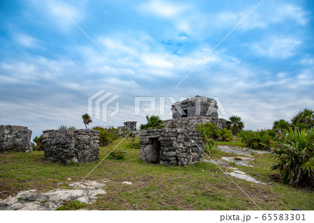 メキシコ トゥルムの遺跡 神殿 メキシコ トゥルムの遺跡 神殿 65583301