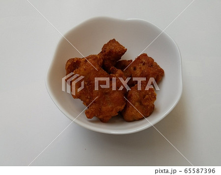 唐揚げ　揚げ物　からあげ　 65587396