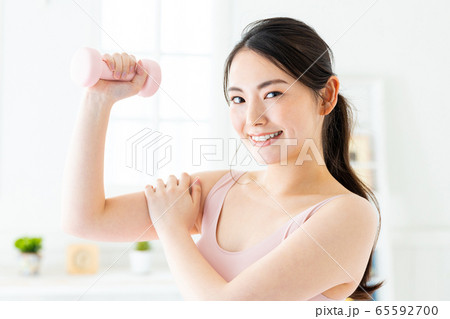 筋トレ 女性 筋トレ 女性 65592700