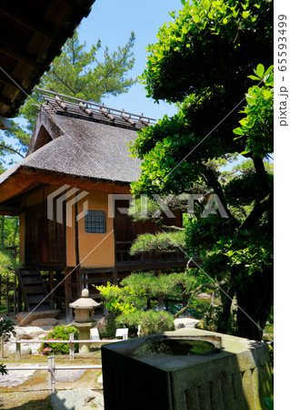 茅葺屋根 65593499