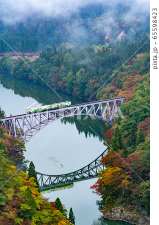 只見川第一橋梁　紅葉　JR只見線 65598423