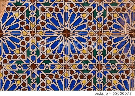 Geometrical motive of a wall tiles, Morocco Geometrical motive of a wall tiles, Morocco 65600072
