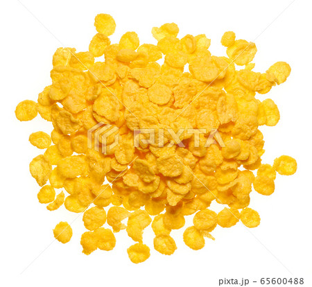 cereal flakes or corn flakes isolated on white 65600488