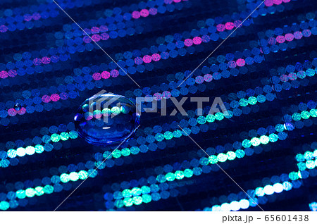 青の世界 65601438