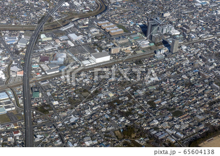 静岡市の草薙駅付近を空撮 静岡市の草薙駅付近を空撮 65604138
