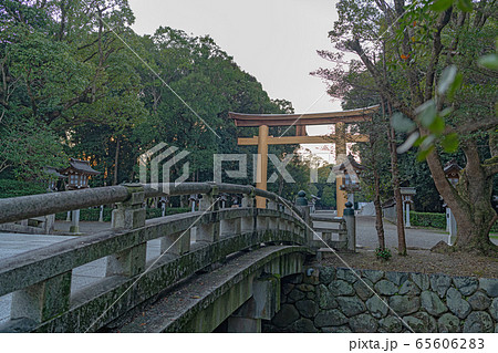 橿原神宮 神橋と二の鳥居 65606283