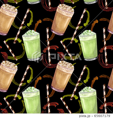 Watercolor coffee seamless pattern. Hand drawn hot drinks, matcha latte, coffee splash on black background. Breakfast backdrop 65607179