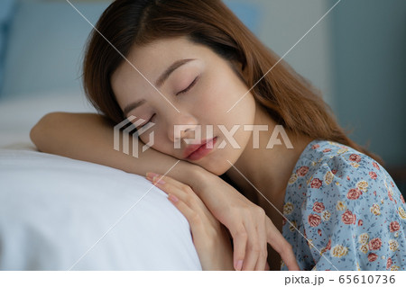 Woman, stressful, down mood 65610736