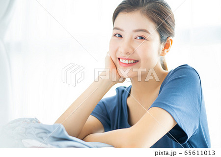 Housewife, housework Housewife, housework 65611013