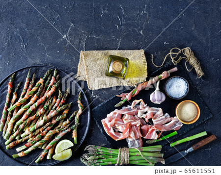 Bacon wrapped asparagus baked in the oven 65611551