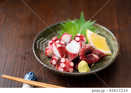 タコの刺身　ぶつ切り 65617214