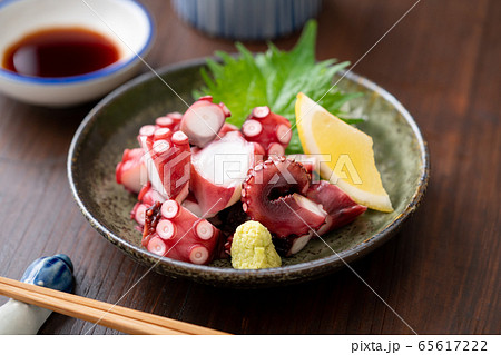 タコの刺身　ぶつ切り 65617222