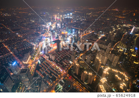 《上海》浦東の夜景・世紀大道駅付近 《上海》浦東の夜景・世紀大道駅付近 65624918