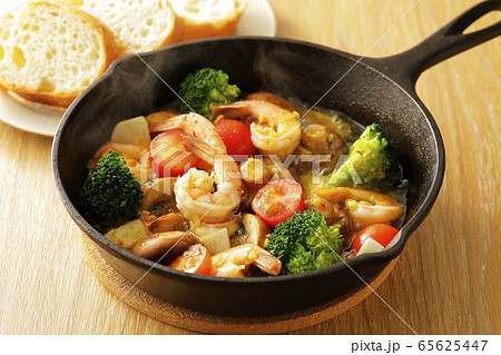 アヒージョ 65625447