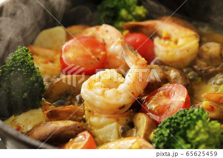 アヒージョ 65625459