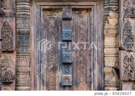 The detail of Banteay Srei the most beautiful pink sandstone temple of Siem Reap, Cambodia. 65626027