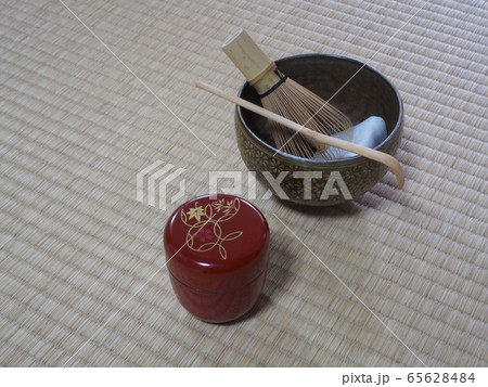 茶道　薄茶点前の準備 65628484