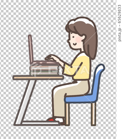 猫背　パソコン　ノートパソコン　女性 65629833