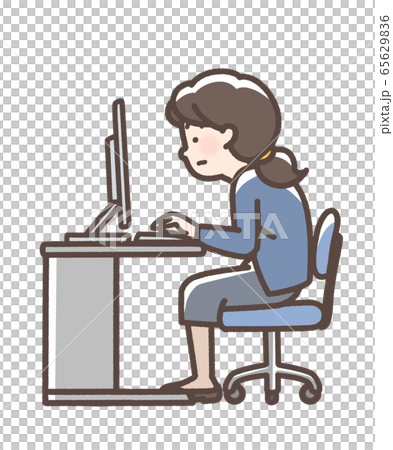 猫背　パソコン　女性 65629836