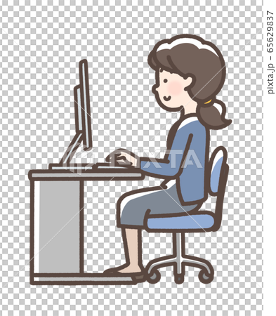 猫背　パソコン　女性 65629837