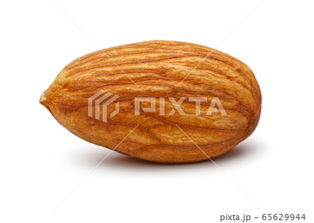 Single almond isolated on white 65629944
