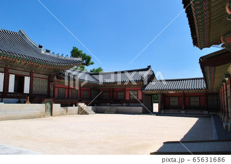 ソウル　韓国　景福宮　キョンボックン　五大宮　古宮　光化門　こうかもん　クァンファムン　広場　城門 65631686