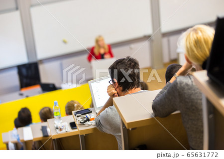 Lecture at university. 65631772
