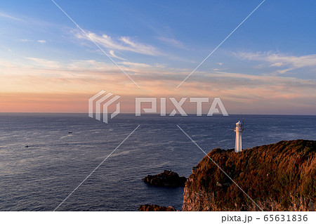 未明の足摺岬灯台 未明の足摺岬灯台 65631836