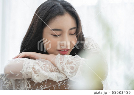 女性 女 女の子 65633459